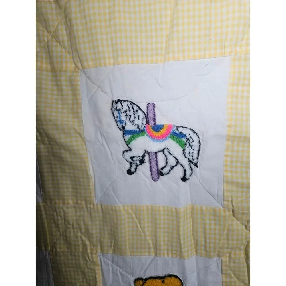 Vintage Handmade Baby Quilt 20 Embroidered Animal Blocks Circus Yellow 52x41‎